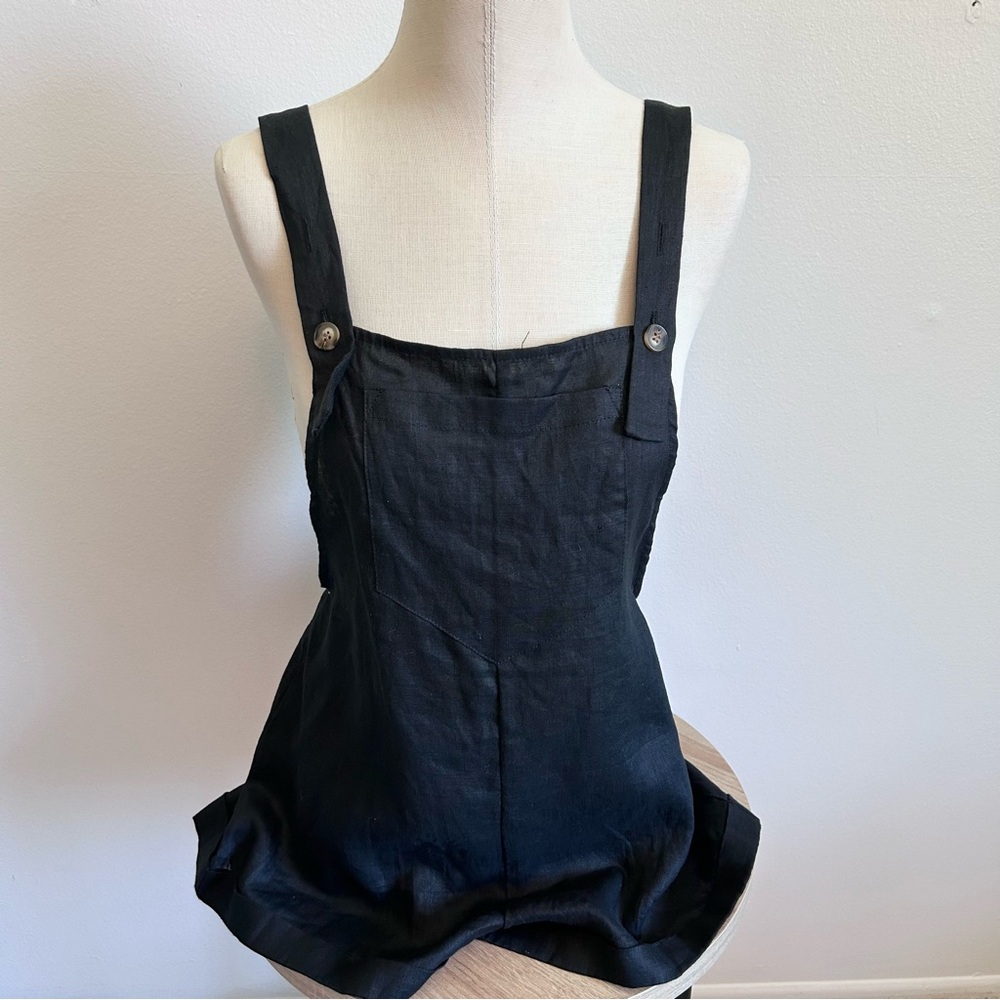 NWT LF SEEK THE LABEL Black 100% Linen Short Overalls Size Small